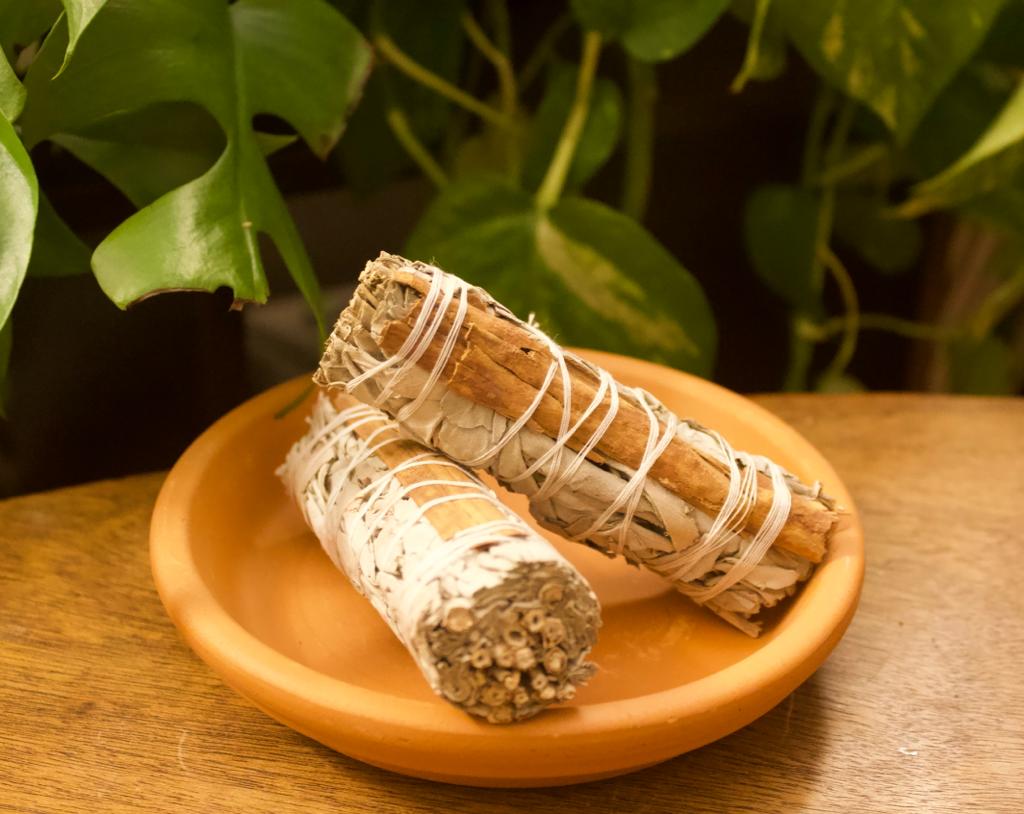 White sage with cinnamon